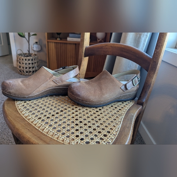 Dansko suede clogs - Picture 5 of 6